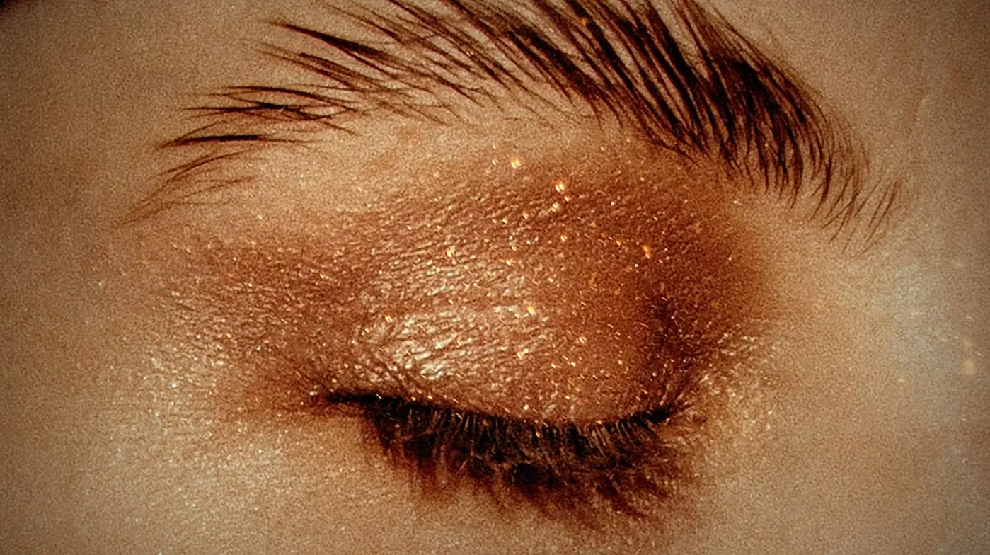 Ανακάλυψε την τάση φρυδιών που ταιριάζει στο πρόσωπό σου