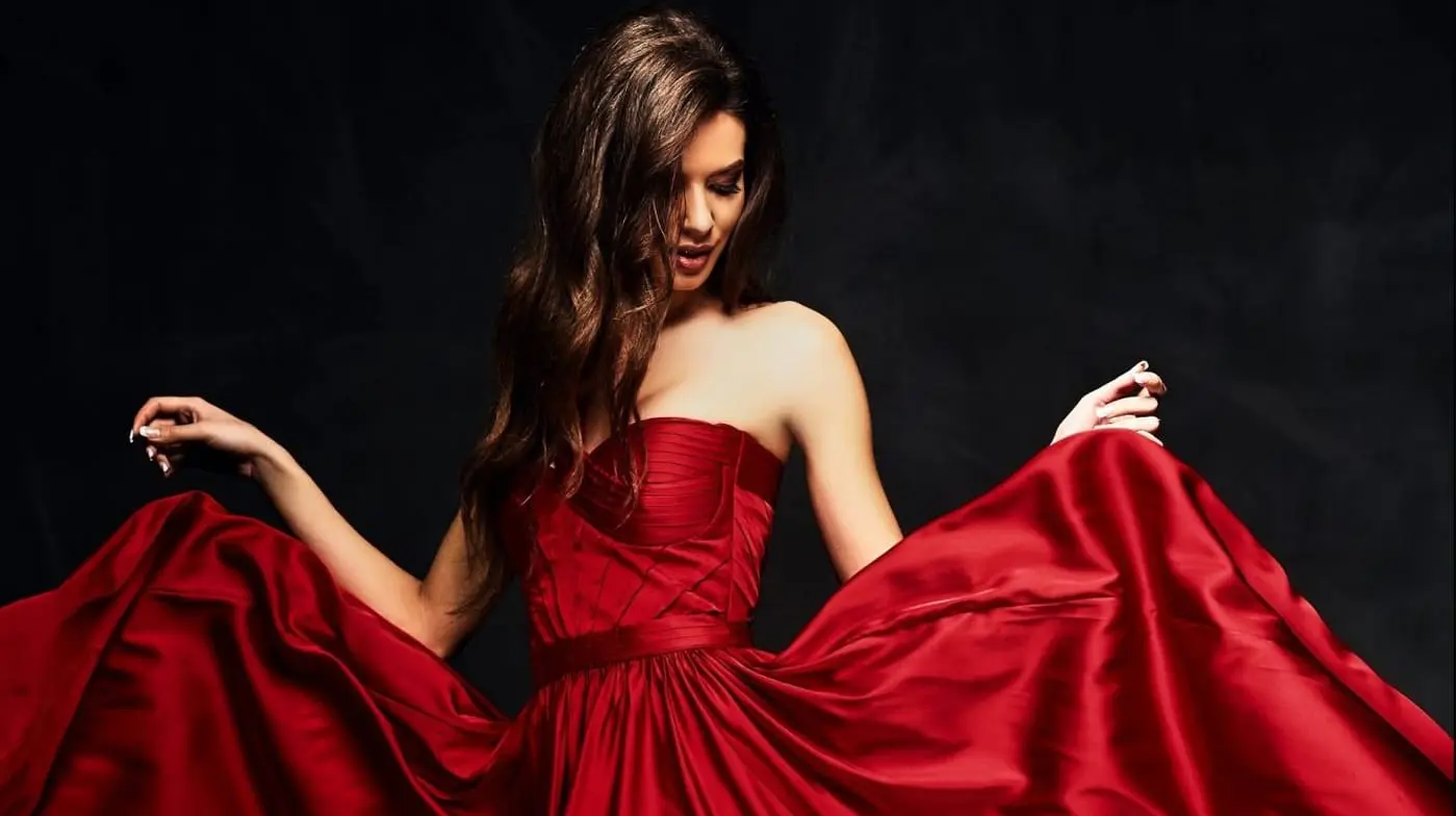 Με ένα κλικ εδώ θα ανακαλύψετε το μυστικό μας για ονειρεμένα μαλλιά