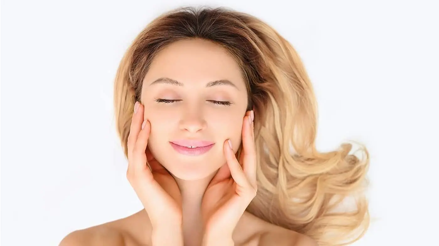 Πείτε αντίο στις δυσχρωμίες του προσώπου